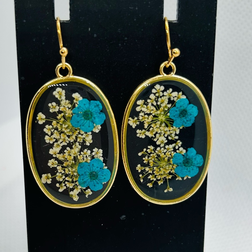 Handmade Blue dried flowers resin earrings